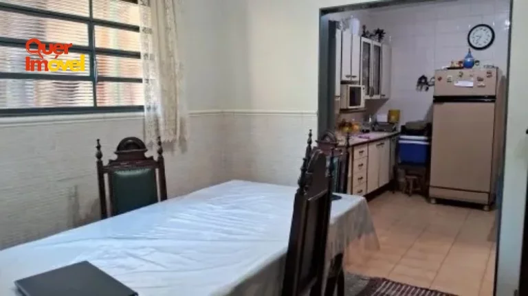 Imagem Imperdível oportunidade de comprar casa de 4 quartos no Alto da Boa Vista em Ribeirão Preto-SP!