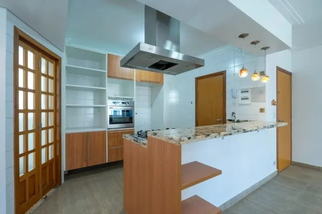 Imagem Apartamento 92M², 2Q, 1 Suíte, 2 Banheiros, Cooktop, Forno Embutido.