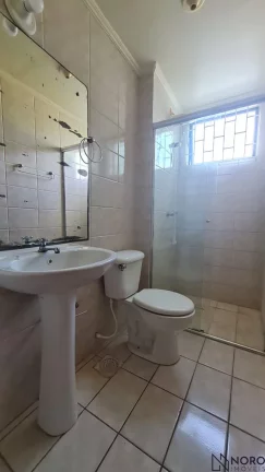 Imagem Apartamento Térreo Amplo com 3 Dormitórios e Garagem no Bairro Nossa Senhora de