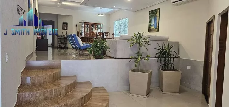 Imagem Casa IMPECÁVEL na Granja Viana - 3 suítes, contemporânea e integrada