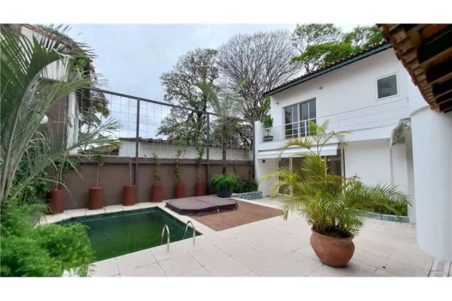 Imagem Alugar casa com 3 suítes em Vila Nova Conceição São Paulo SP