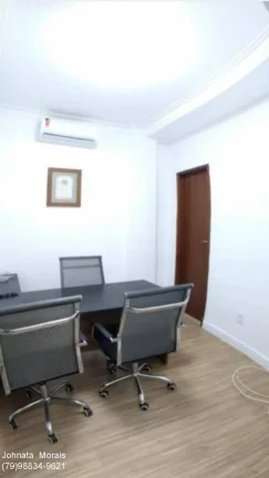 Imagem Ponto Comercial na Rua Arauá - Ótimo para Escritório Corporativo | 126m²