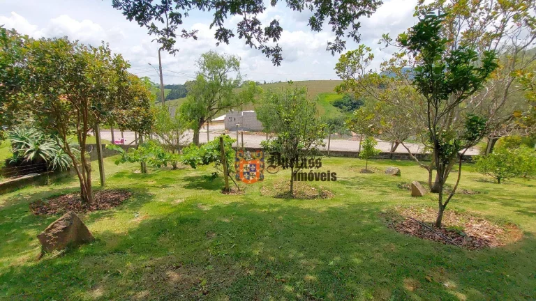 Imagem Chácara com 4 dormitórios à venda, 1851 m² por R$ 950.000,00 - Godoi - Extrema/MG