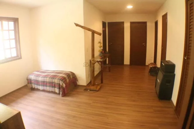 Imagem Casa em Condomínio para Venda em Teresópolis / RJ no bairro Quebra Frascos