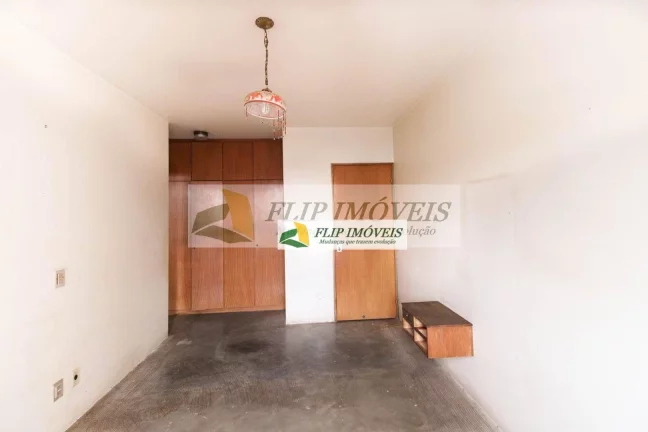 Imagem More em um apartamento com 207 m², 4 suítes, 2 vagas de garagem no miolo do Cambuí - Campinas - SP