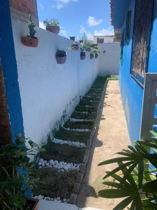 Imagem Casa solta com 03 quartos no bairro do Portal do Poço / Cabedelo - CA0217