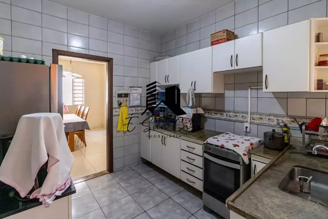 Imagem Casa à Venda 3 Quartos Bairro Alvorada - Contagem MG