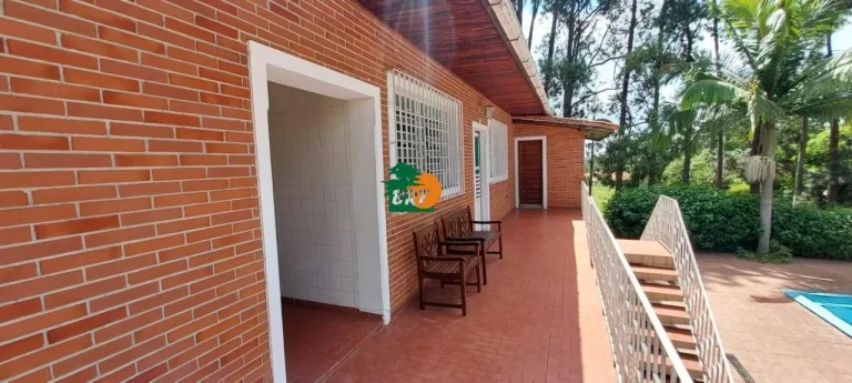 Imagem Chácara para Venda em São Roque, Recanto Flora, 2 dormitórios, 1 banheiro, 2 vagas