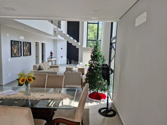 Imagem Sofisticação define essa casa novinha e pronta para morar!

São 280m2 de aconchego em um terreno ...