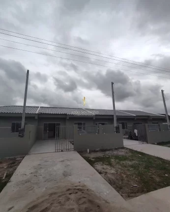 Imagem Casa em Coroados(Guaratuba)para Venda a 150 metros do mar, ótimo preço!!