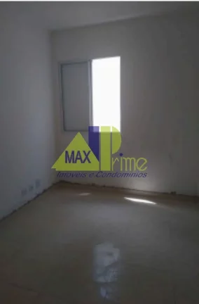 Imagem Casa em Condomínio à Venda na Vila Granada, São Paulo-SP: 3 Quartos, 1 Suíte, 1 Sala, 2 Vagas de Garagem, 150m²!