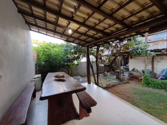 Imagem Casa à venda - Com 02 Quartos - Esplanada - Mantena - MG
