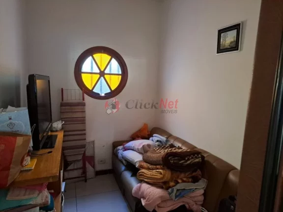 Imagem Sobrado espaçoso bem localizadoà venda no bairro Assunção, São Bernardo do Campo, com 3 dormitórios, sendo 1 suíte, 5 vagas, 246 m².