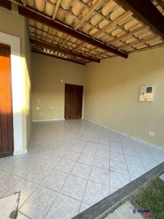 Imagem VENDO CASA EM CONDOMINIO