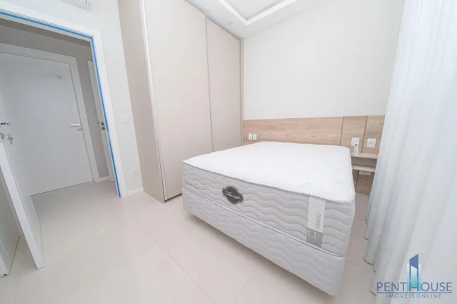 Imagem Apartamento Zona Central para Venda em Balneário Camboriú, CENTRO, 4 dormitórios, 3 suítes, 5 banheiros, 3 vagas