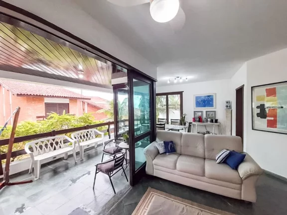 Imagem ENSEADA - CASA EM CONDOMÍNIO FECHADO - 310 M² DE ÁREA CONSTRUÍDA - LAZER.