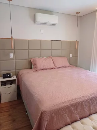 Imagem Casa Assobradada no Condomínio Villa Real
