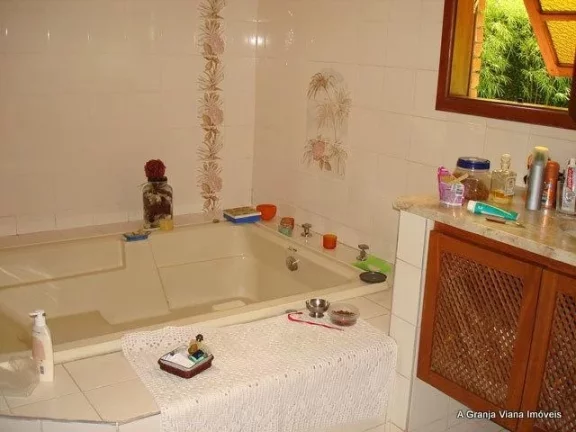 Imagem Casa com 4 dormitórios à venda, 400 m² por R$ 2.400.000,00 - Granja Viana - Jandira/SP