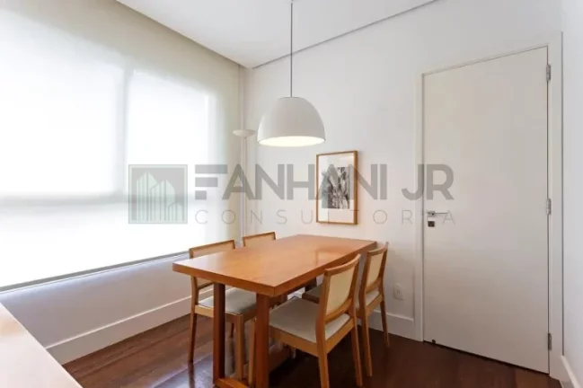 Imagem Apartamento de alto padrão com 4 quartos e 4 vagas no Jardim Paulista, São Paulo-SP - 266m² - Venda ou Locação!