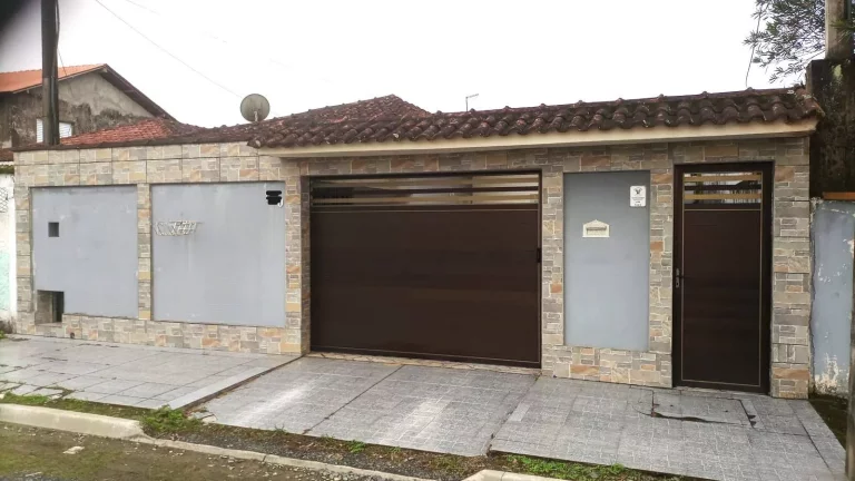 Casa térrea à venda no Jardim Primavera - Iguape/SP