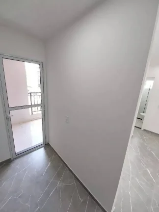 Imagem Apartamento Jaguaré - 42M², 2 Dorms, Varanda, Isento de IPTU.