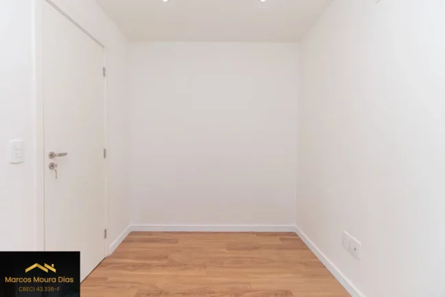 Imagem Apartamento na Barra Funda, 2 Dormitórios ( 1 suíte) 1 Vaga de Garagem. Condomínio Clube com variado Lazer