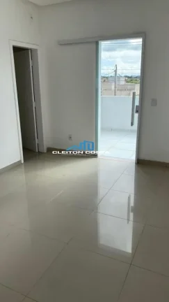 Imagem Casa para Venda em Feira de Santana, Mangabeira, 3 dormitórios, 2 suítes, 1 banheiro, 2 vagas