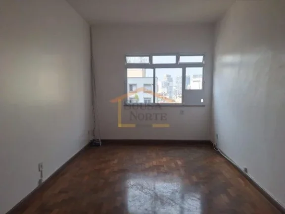 Imagem Conjunto comercial com 98 m², distribuído em ambientes amplos, bem iluminados e funcionais. Conta ...