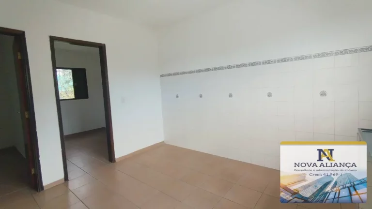 Imagem CASA QUARTO, SALA E COZINHA COM VAGA- PERTO MONOTRILHO