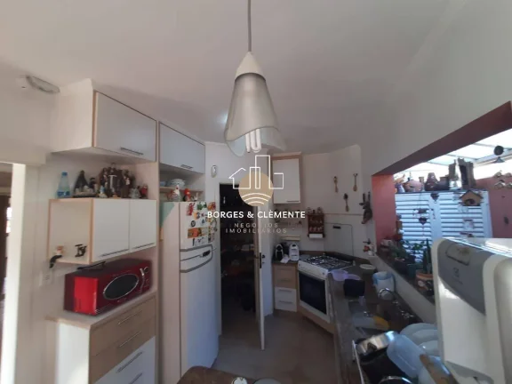 Imagem Casa com 3 dormitórios à venda, 294 m² por R$ 1.500.000 - Vila Esperia