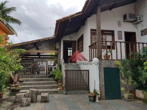 Imagem Casa à venda, 410 m² por R$ 1.500.000,00 - Camboinhas - Niterói/RJ