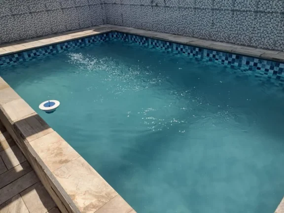 Imagem Casa para Venda em Itanhaém, Vila Loty, 2 dormitórios, 1 suíte, 2 banheiros, 2 vagas
