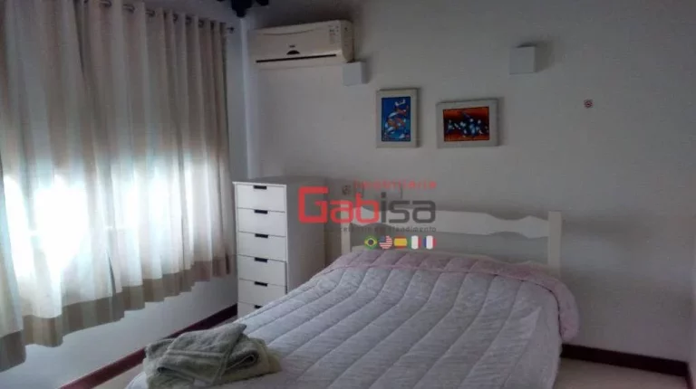 Imagem Casa com 5 dormitórios, 260 m² - venda por R$ 3.700.000,00 ou aluguel por R$ 15.260,00/mês - Village de Búzios - Armação dos Búzios/RJ