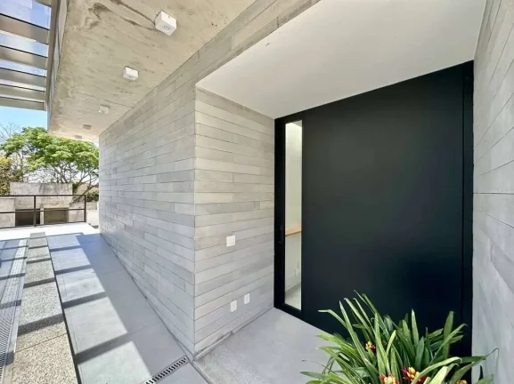 Imagem Cond Palos Verdes - NOVA 7 sts, mobiliada. Elevador, gourmet, piscina, spa!