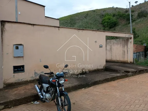 Imagem Casa à venda - Treze de Junho - Mantena - MG