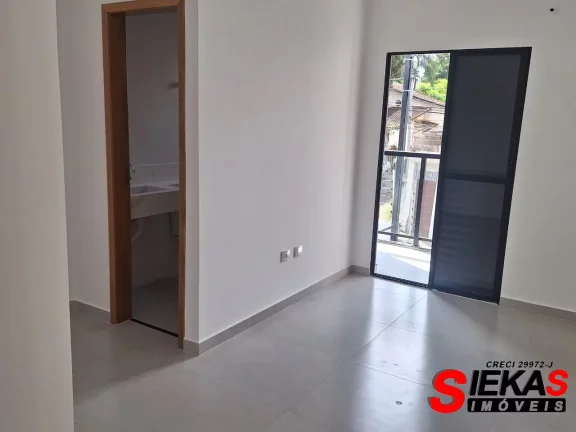 Imagem Imperdível: Casa à venda na Penha, São Paulo-SP. 3 quartos, 1 suíte, 3 banheiros, 2 vagas. 106 m².