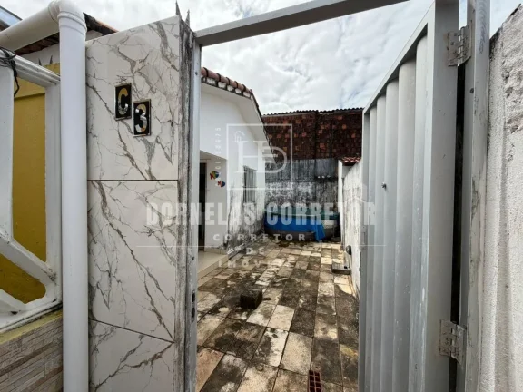 Imagem Casa à Venda na Ilha de Itamaracá com Quintal Amplo