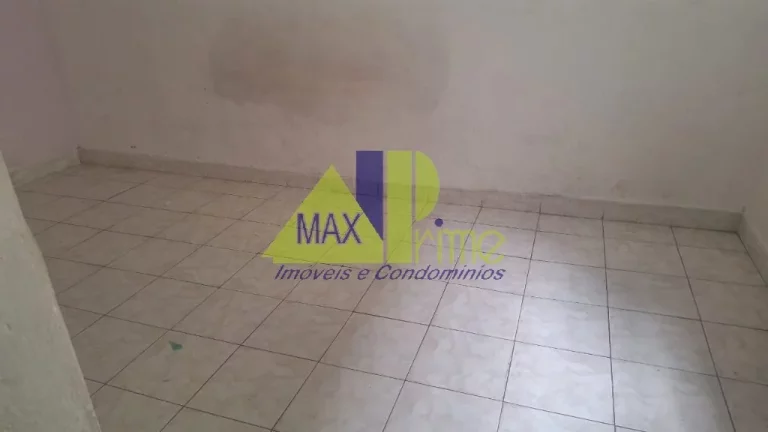 Imagem Casa para locação na Vila Guilhermina, São Paulo-SP: 2 quartos, 1 sala, 1 vaga de garagem, 100m².
