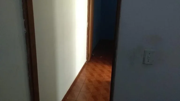 Imagem Sobrado para Venda por R$350.000,00 com 2 dormitórios, 2 vagas e 1 banheiro - Jardim guaianazes, São paulo / SP - Cód. BDI24985