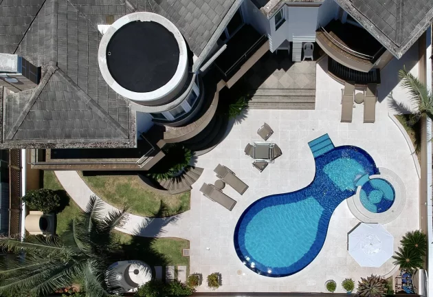 Imagem CASA LOCAÇÃO TEMPORADA EM JURERÊ INTERNACIONAL
