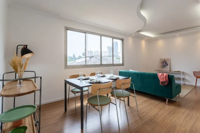 Imagem Apartamento 72M², 2Q, 1 Banheiro, 2 Vagas, Academia, Salão de Festas, Jardim, Banheiro de Serviço.