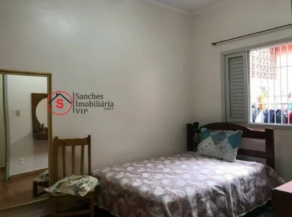 Imagem Oportunidade. Casa com 3 dormitórios para Venda - 220 m no Bairro Vila Canero / zona Leste, Fácil acesso a avenida Salim Farah Mafuf