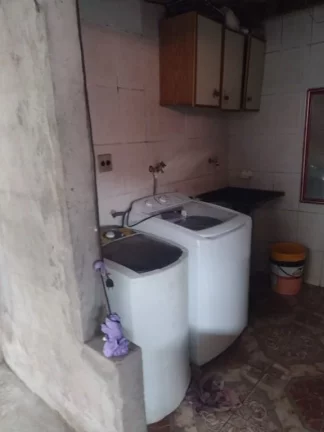 Imagem Sobrado com 4 dormitórios à venda, 260 m² por R$ 240.000,00 - Jardim Belém - Suzano/SP