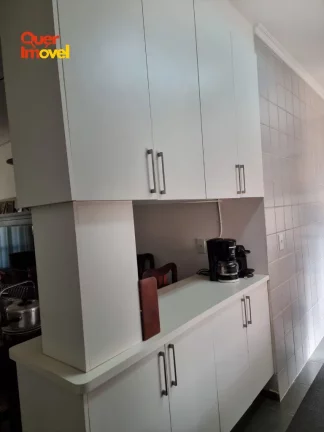 Imagem Apartamento à venda no Jardim Interlagos, Zona Leste de Ribeirão Preto-SP. 3 quartos, 1 sala, 1 banheiro, 1 vaga. 64m² - Quer Imóvel.