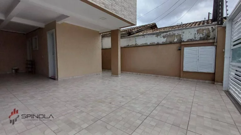 Imagem Sobrado com 2 dormitórios à venda, 58 m² por R$ 320.000,00 - Maracanã - Praia Grande/SP