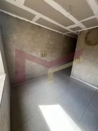 Imagem CASA 2/4 SENDO 1 SUÍTE NA MANGABEIRA
