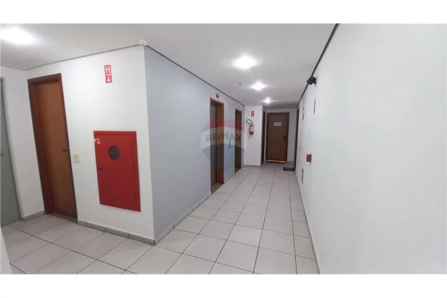 Imagem Sala comercial com 37m² 2 banheiros 1 copa 1 vaga na Saúde próximo ao metrô