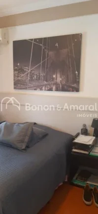 Imagem Linda casa à venda em Valinhos, localizada em condomínio fechado, oferecendo todo o conforto e sof...