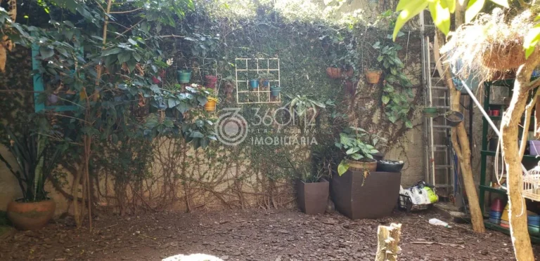 Imagem Sobrado para Venda em Santo André / SP no bairro Vila Floresta