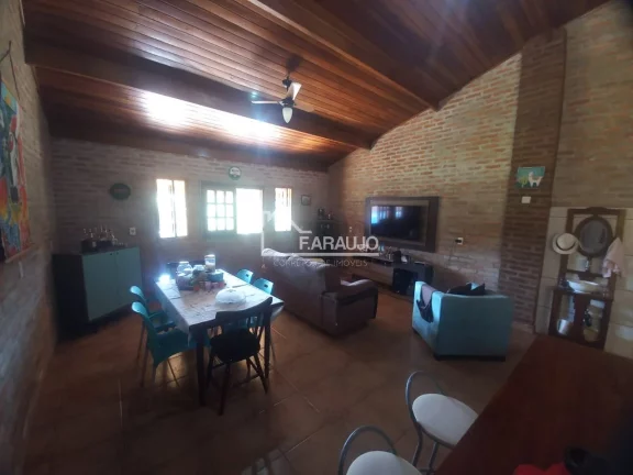 Imagem Chácara à venda em Araçoiaba da Serra com 3285m² 2 suítes, 5 vagas